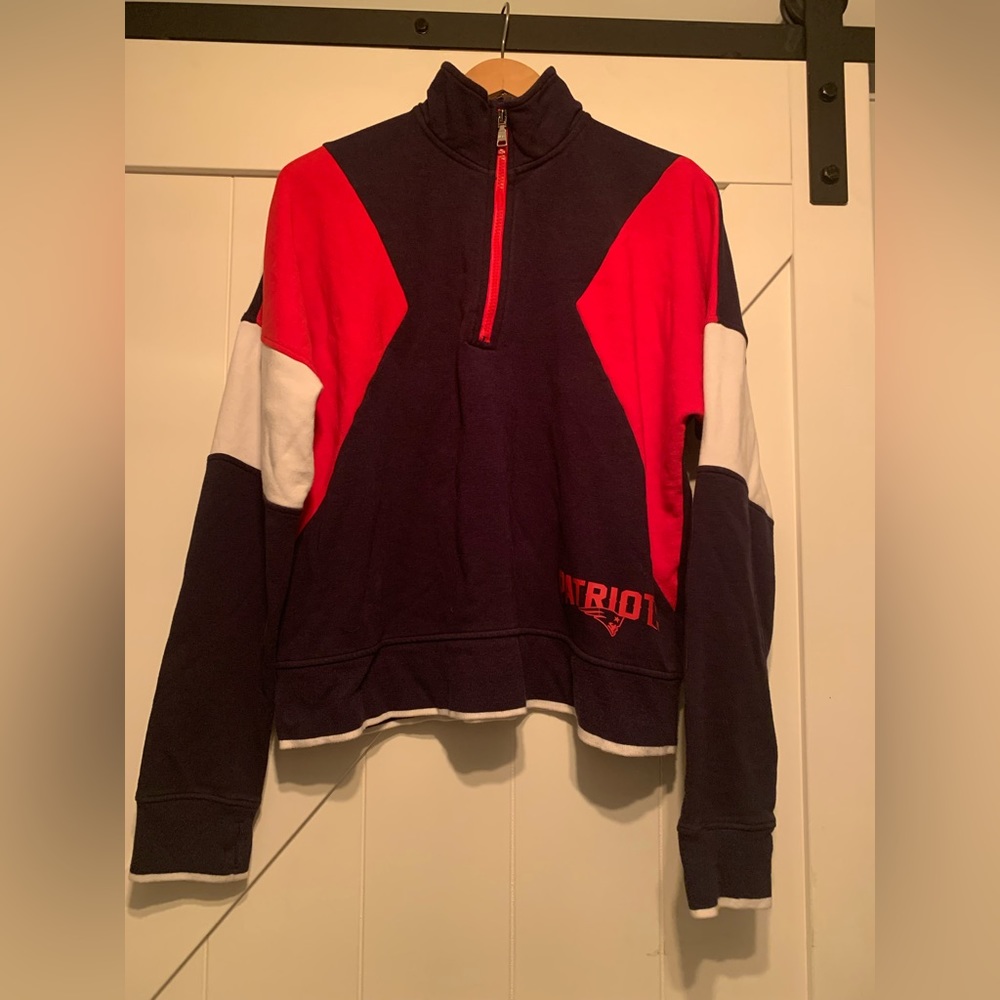 New England Patriots 1/4 zip women’s pullover size large